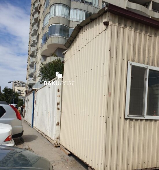 Bakıda daha bir qanunsuz tikinti: sakinlər etiraza hazırlaşır - FOTO