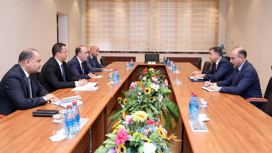 "Azəriqaz"la Xidmət rəhbərliyi arasında işçi görüşü keçirildi (FOTOLAR)