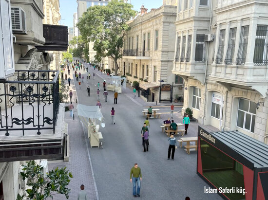 Bakının bir küçəsi avtomobillər üçün bağlanır - VİDEO