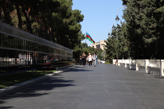 Anım günündə Şəhidlər xiyabanı ziyarət olundu