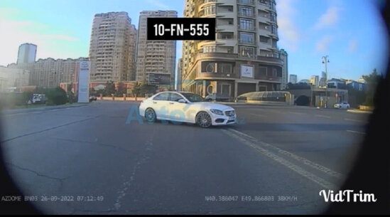 "Zerkalnıy Əlyarın" xanım davamçısı peyda oldu - VİDEO