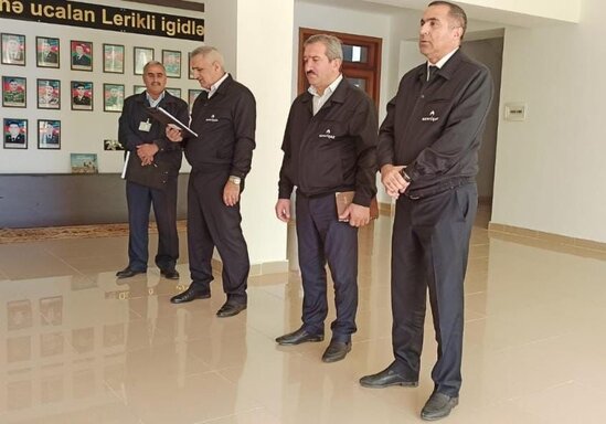 "Səyyar qəbul otağı"nda Lerik sakinləri qaz təchizatı ilə bağlı müraciətlərini səsləndirdi
