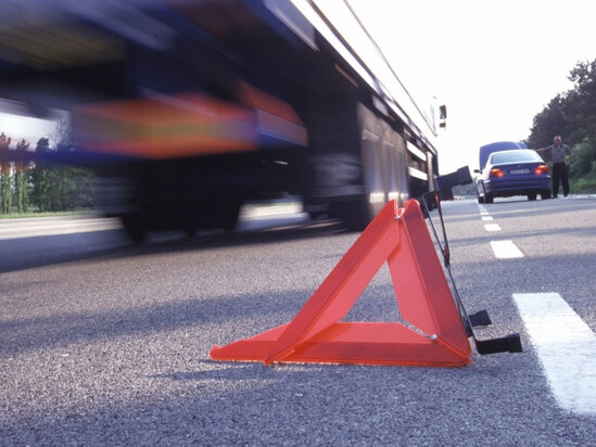 Azərbaycanda yüksək vəzifəli şəxslər qəzaya düşdülər - YENİLƏNİB