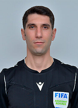 Tarixi oyuna təyinat alan azərbaycanlı hakim Cinin qardaşı imiş - FOTO/VİDEO