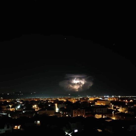 Bakı səmasında bu görüntü hamının marağına SƏBƏB OLDU - FOTO/VİDEO