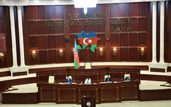 Milli Məclis Prezident İlham Əliyev və Birinci vitse-prezident Mehriban Əliyevaya təbrik məktubu ünvanlayacaq