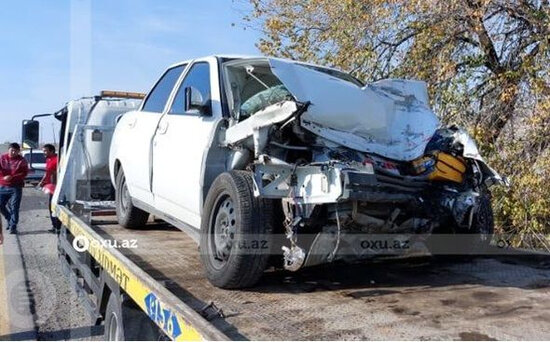 Azərbaycanda baş redaktor ailəsi ilə birgə qəzaya düşdü - FOTO