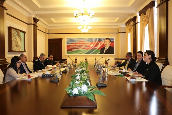 Hərbi Prokurorluqda keçirilmiş görüşdə itkin düşmüş şəxslərlə bağlı görülmüş işlər müzakirə olunub