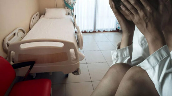 Azərbaycanda vəzifəli şəxs kabinetdə qadını cinsi istismara məruz qoydu