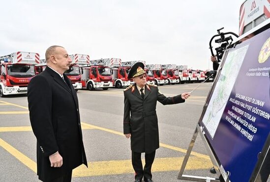 Prezident yeni alınmış xüsusi təyinatlı texnikalarla tanış olub - YENİLƏNİB + FOTO