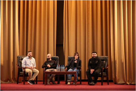 Daha bir universitetdə tələbələrlə bloqerlərin görüşü tənqid olundu - FOTO