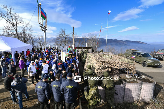 Xankəndi yolunda aksiya davam edir - Etirazçılardan yeni tələb