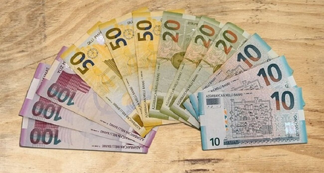 Əhalini SEVİNDİRƏCƏK XƏBƏR - Yanvarın 1-dən 423, 456 manat alacaqlar