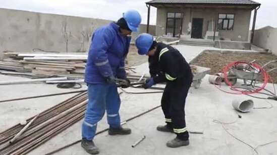 Şəhid ailəsinin yaşadığı məhəlləyə küçə qaz xətti çəkildi - VİDEO