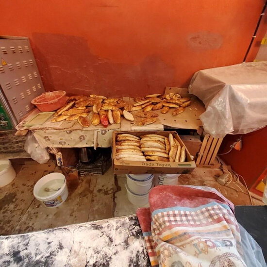 Dönərxanada iyrənc mənzərə - FOTO