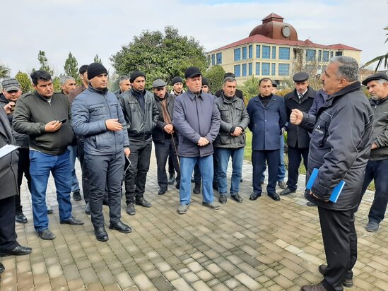 Saatlıda keçirilən "Açıq mikrofon" aksiyasında ən çox ünvanlanan müraciət hansı istiqamətdə oldu?