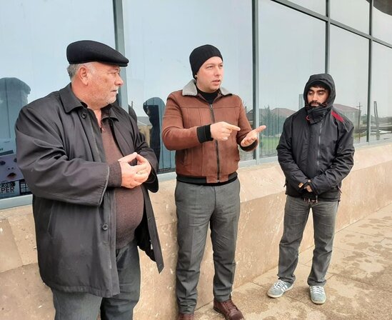 Həftənin son "Açıq mikrofon" aksiyası Neftçala rayonunda keçirilib