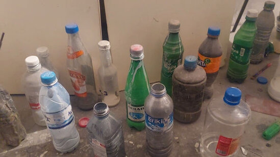 Azərbaycanda saxta avtomobil nömrəsi hazırlayan şəxs SAXLANILDI - FOTO/VİDEO