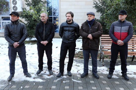 Masallıda keçirilən "Açıq mikrofon" aksiyasında sahibkarlarla yanaşı, sakinlər də müraciətlərini səsləndirdi