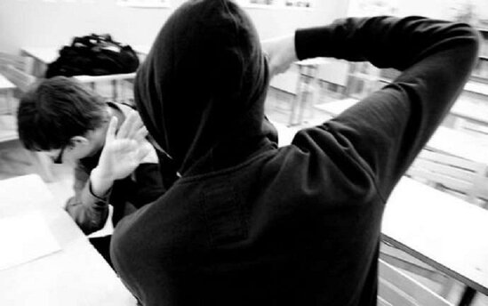 Bakıda məktəbli qardaşı ilə birləşib yuxarı sinif şagirdini döydü