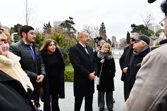 İlham Əliyev Bakıda görkəmli bəstəkar Tofiq Quliyevin abidəsinin açılışını edib