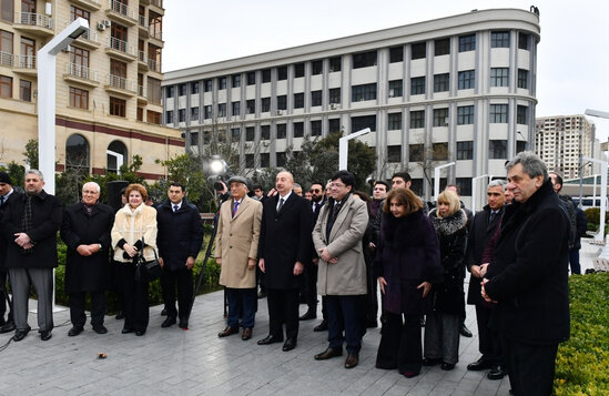 İlham Əliyev Bakıda görkəmli bəstəkar Tofiq Quliyevin abidəsinin açılışını edib