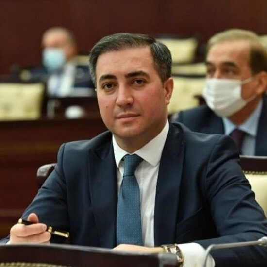 Yeddi yaşlı qız dəfələrlə şiddətə məruz qalıb - FOTO