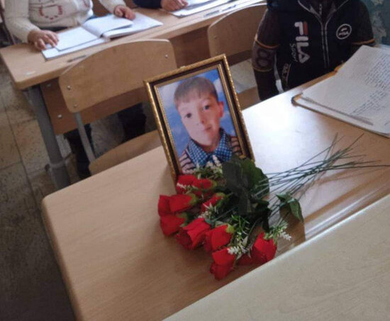 Azərbaycanda məktəblini maşın vurub öldürdü - FOTO