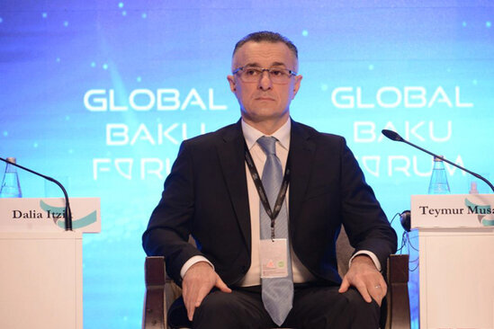 Azərbaycanın səhiyyə naziri dünyaya çağırış edib