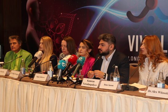 Dünyanın nüfuzlu anti-aging tədqiqatçıları Bakıda bir araya gəliblər