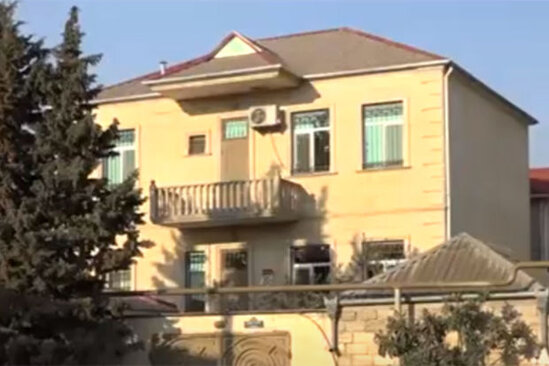 Eyni küçənin malikanələrini birləşdirən qanunsuz əməl - VİDEO