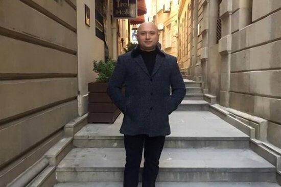 Bakı bulvarında intihar edən şəxs müəllim olub - FOTO