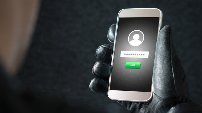 Xaricdən gələn şübhəli zəngi, mesajları qəbul etməyin - XƏBƏRDARLIQ + VİDEO