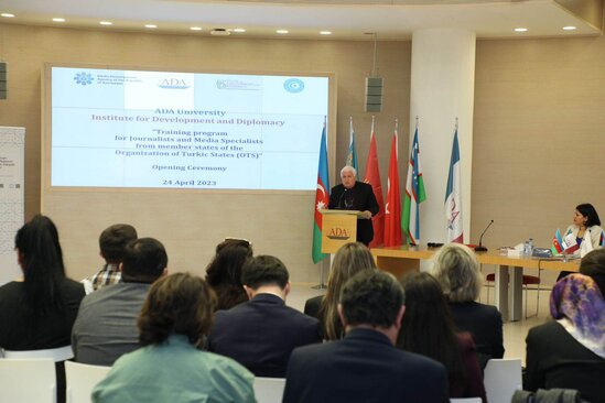 Türk Dövlətləri Təşkilatına üzv dövlətlərin jurnalistləri və media mütəxəssisləri üçün silsilə təlimlərə başlanıb