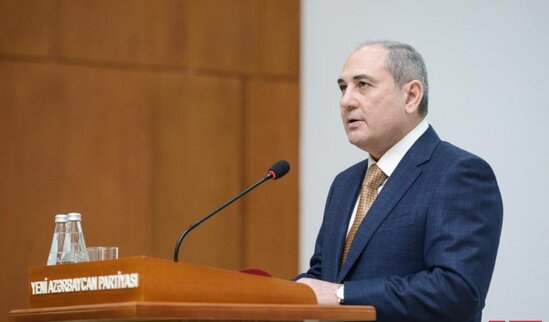 "Heydər Əliyev şəxsiyyətinə sarsılmaz inam Yeni Azərbaycan Partiyasının da yüksək nüfuz qazanmasını şərtləndirdi" - Tahir Budaqov