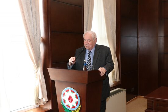 Xanlar Vəliyev: "Heydər Əliyev tarixdə və azərbaycanlıların qəlbində əbədi olaraq qalacaqdır"