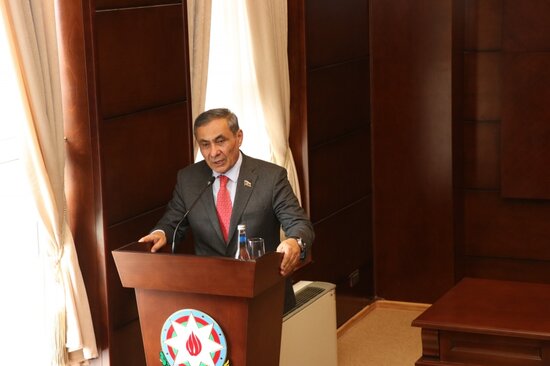 Xanlar Vəliyev: "Heydər Əliyev tarixdə və azərbaycanlıların qəlbində əbədi olaraq qalacaqdır"