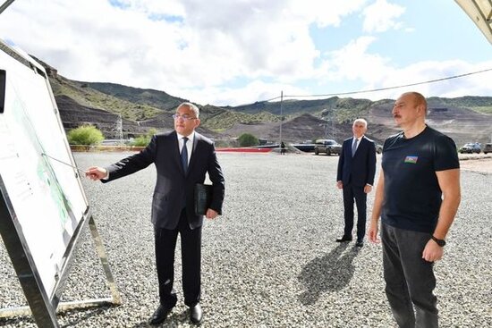 Laçın rayonunun Güləbird kəndinin təməli qoyulub - FOTO