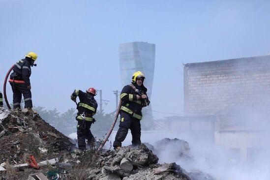 Bakıda güclü yanğın olub - FOTO