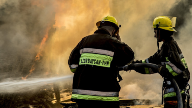 Cəlilabadda beş otaqlı ev yanıb