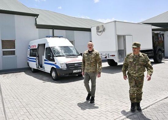 Prezident İlham Əliyev Kəlbəcərdə hərbi hospitalın açılışında iştirak edib - FOTO