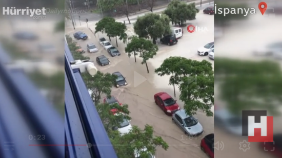 İspaniyada sel oldu: Avtomobillər yolda qaldı