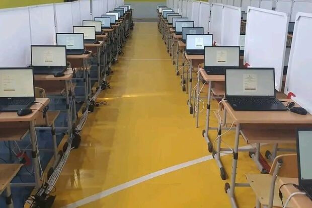 Şəkidə müəllimlərin imtahanından öncə problem yarandı - FOTO