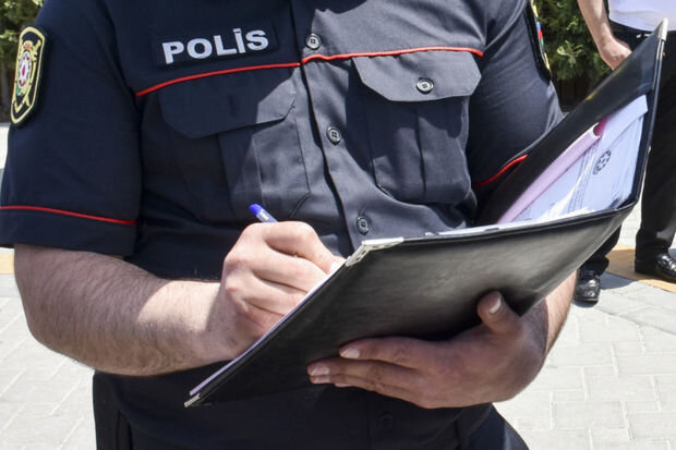 Azərbaycanda bələdiyyə sədrləri cərimələniblər