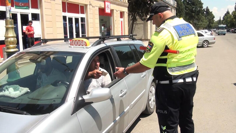 Toy karvanında avtoxuliqanlıq etdi - Polis saxladı - FOTO