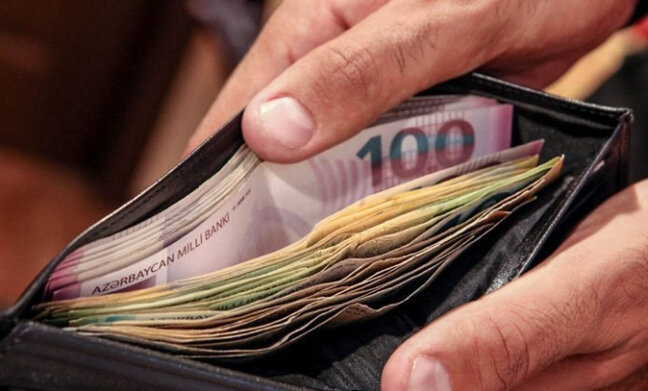 Pensiyalarla bağlı YENİ AÇIQLAMA: 433,3 manata yüksəlib