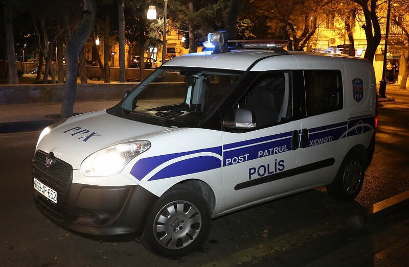 Bakıda taksi sürücüsü son anda qaçıb polislərdən kömək istədi, soyğunçular...