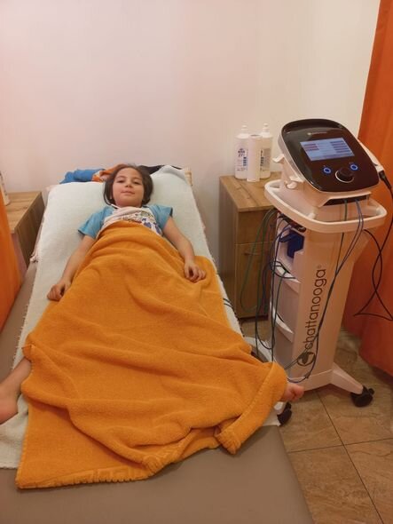 Üç dəfə əməliyyat keçirmiş Aytənin yardıma ehtiyacı var - FOTO