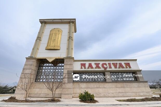 Naxçıvanda yüksək vəzifəli məmur işdən çıxarılıb