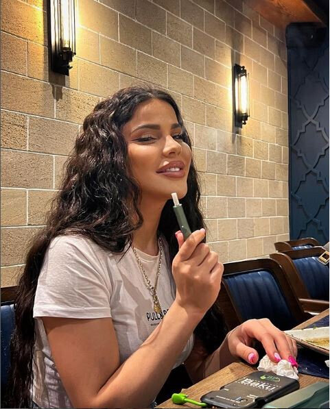 Bədəni çürüyən azərbaycanlı modeldən YENİ AÇIQLAMA - FOTO